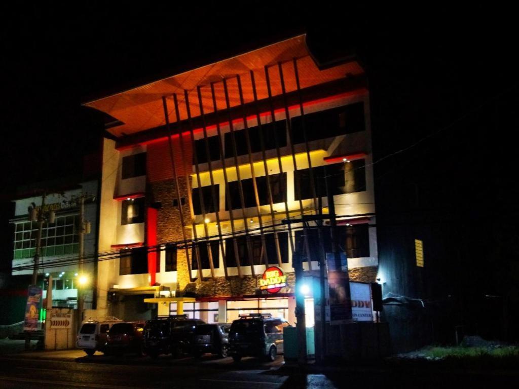Big Daddy Hotel And Convention Center Butuan City Bagian luar foto