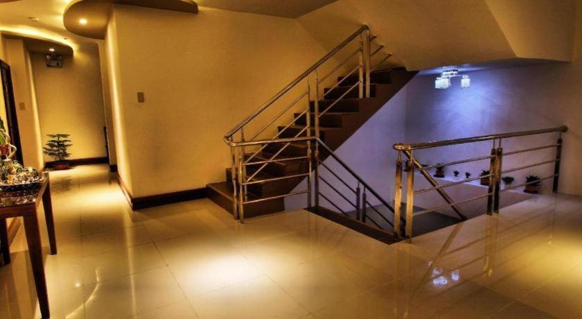 Big Daddy Hotel And Convention Center Butuan City Bagian luar foto
